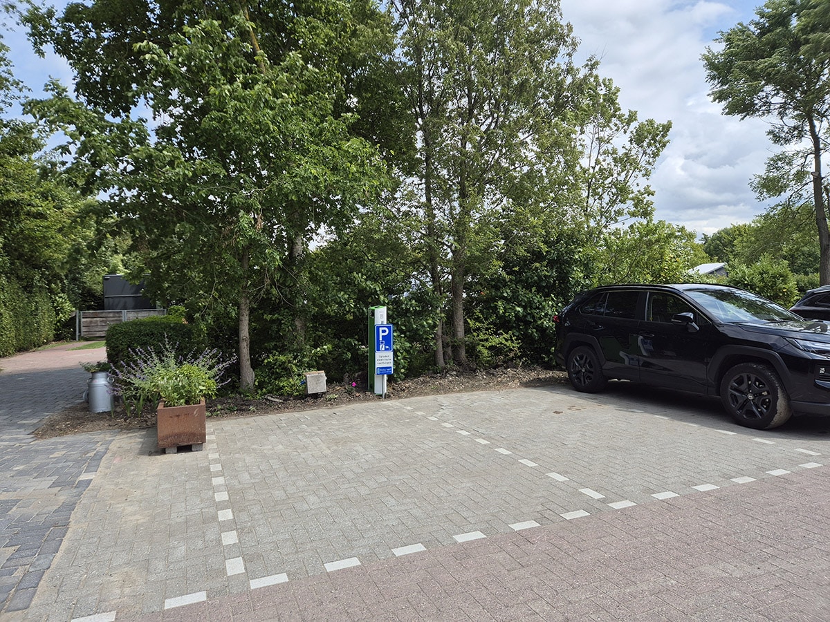 camping-innerduyn-laadpaal